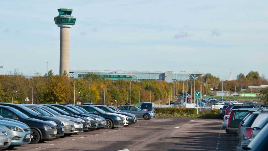 Heathrow Travelers’ New Best Friend: GoAirPark Eco-Friendly Parking Innovation 1 image 2